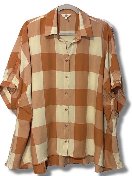 entro Tops - entro Plaid Check Button-Front Shirt in Cream & Brown Oversized Medium Large
